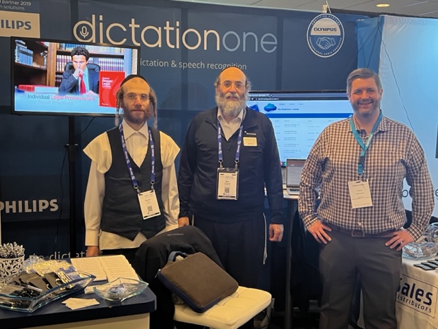 speech_com's tweet photo. We are at #legalweek23 #happeningnow - You can find us at booth #1320 in Rhinelander Hall in New York at New York Hilton Midtown from March 20-23, where we exhibit alongside our Philips-certified partner @DictationOne.
#legalweek23 #legaltech #SpeechLive #Philips #dictation https://t.co/ntGLbwoNpt