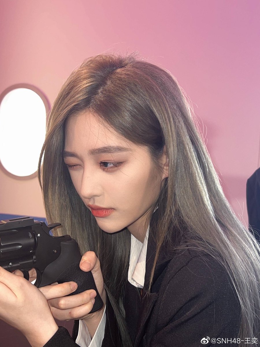 wangyiarchive's tweet photo. 230309 || © weibo update [1/3]
#SNH48 #王奕 #왕이

🌹 https://t.co/HCzFrvPSs7