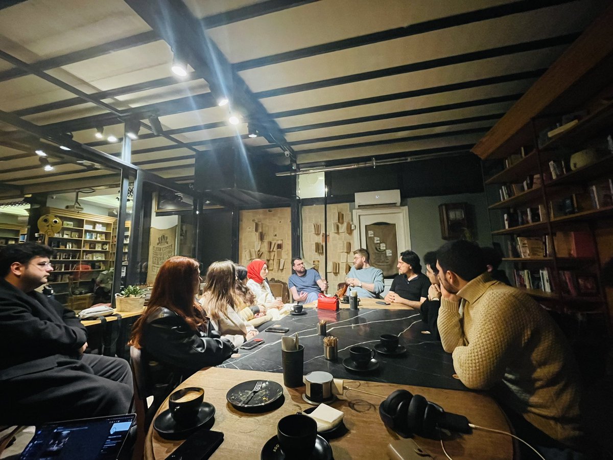 Bu akşamki etkinliğimize katılan herkese çok teşekkür ederiz! Bir sonrakinde görüşmek dileğiyle ✨