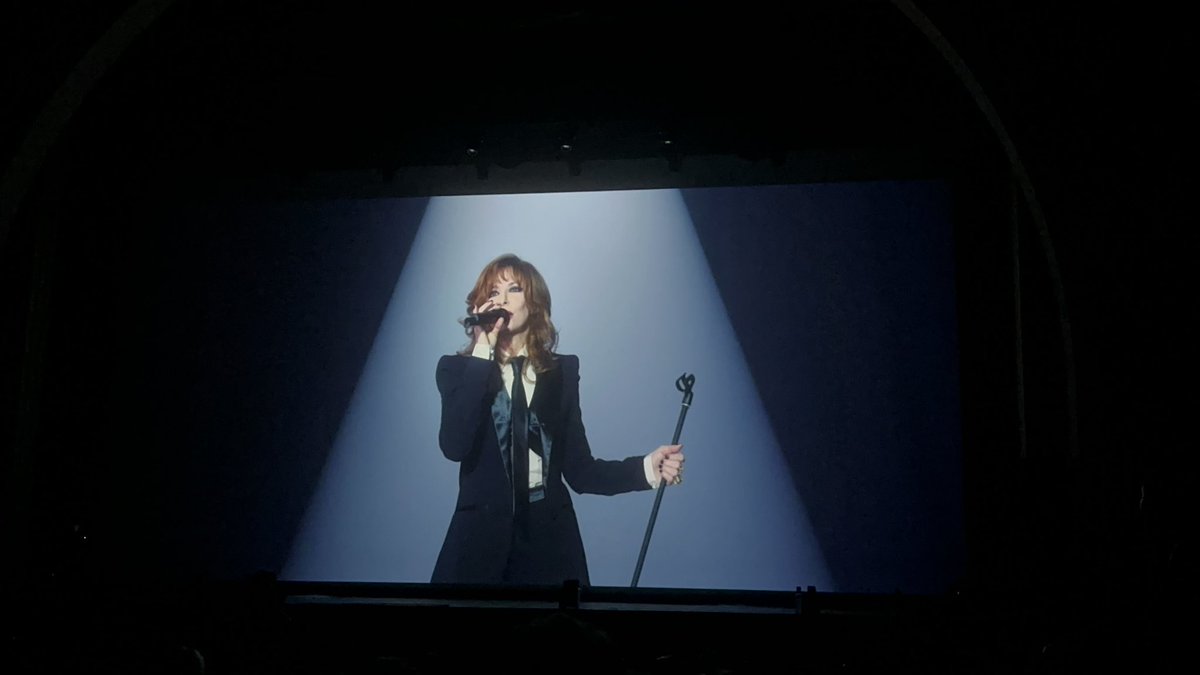 Quelle belle avant première du film « Donjons et dragons » avec la diffusion en exclusivité du clip de #MyleneFarmer #Lemprise que vous pourrez découvrir en intégralité à 20h30 #DonjonsetDragons