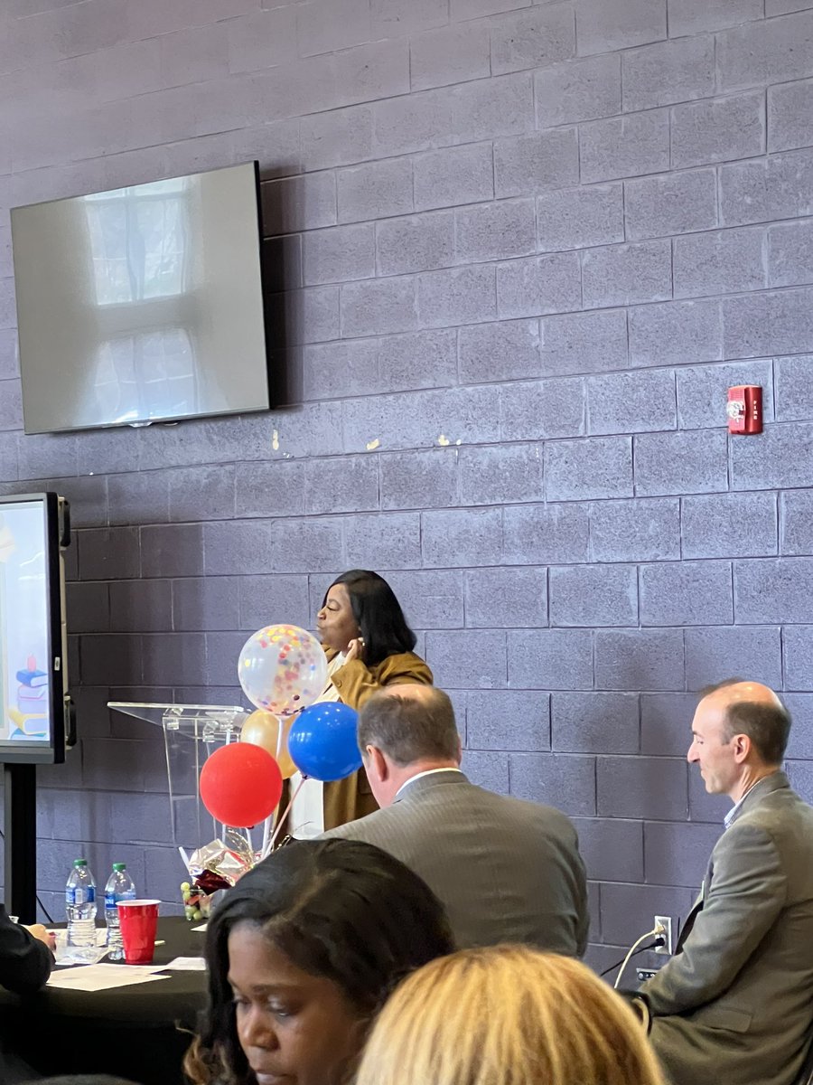 Courtney Nelson tweet media