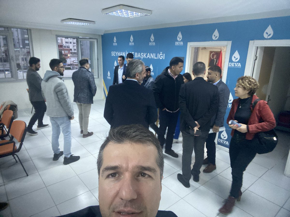 Haftalık olağan YK toplantımızı gerçekleştirdik.

Kazanan Türkiye olsun, oylar Deva olsun diye planlı programlı çalışmaya devam ediyoruz.

Mutlu, zengin ve özgür bir ülkede yaşama hayalimiz gerçeğe dönüyor.
#14Mayıs #Milletİttifakı #DevaPartisi