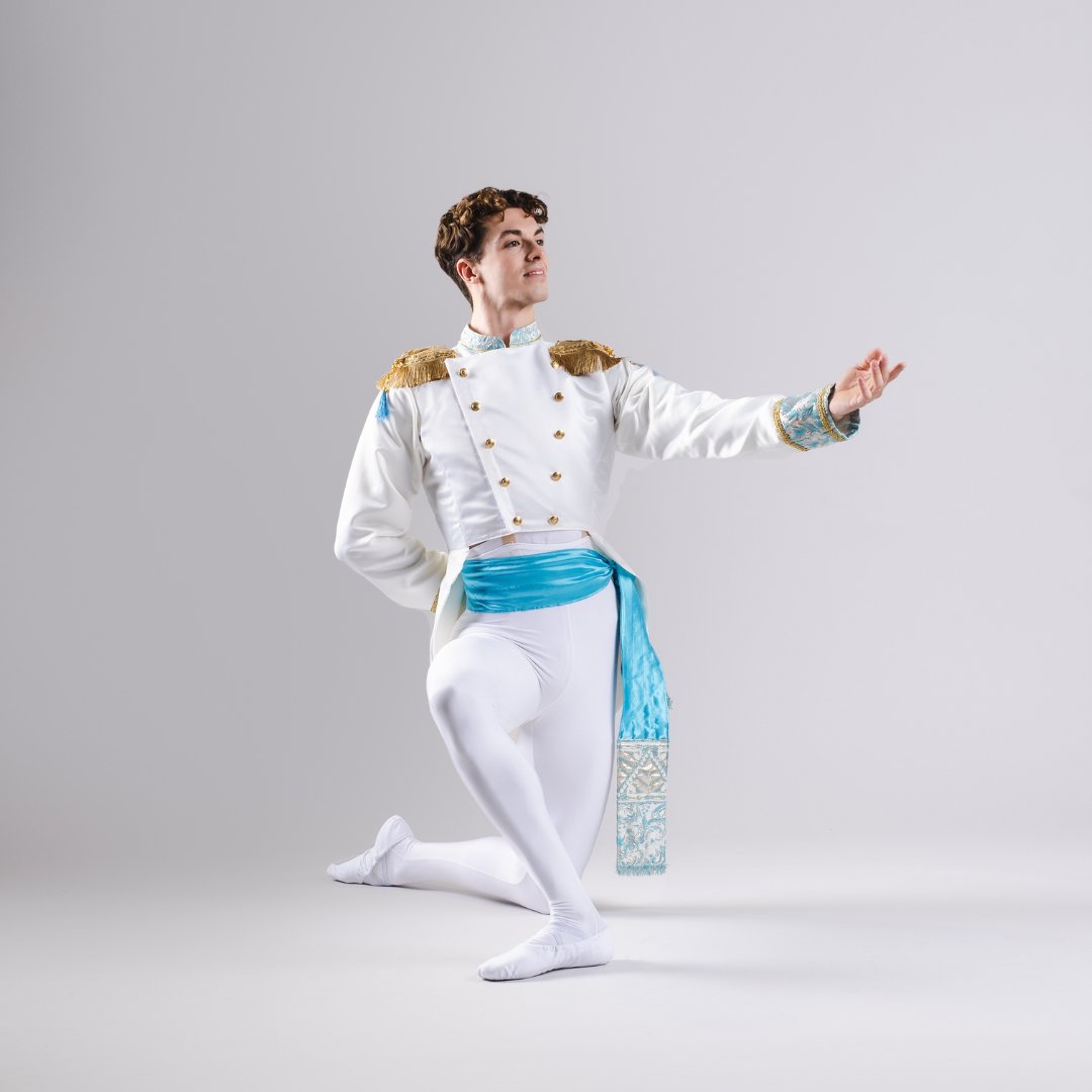 Letsalldance1's tweet photo. Our brand new production Cinderella tours in April!
Check out our tour dates and venues and get your tickets from the link below⬇️
https://t.co/WaGLfWCbRx
Photo credits: Katie Hutch Photography
#newproduction
#LetsAllDance #ballet #balletforkids #danceforkids #theatreforkids https://t.co/U3724nzD8L