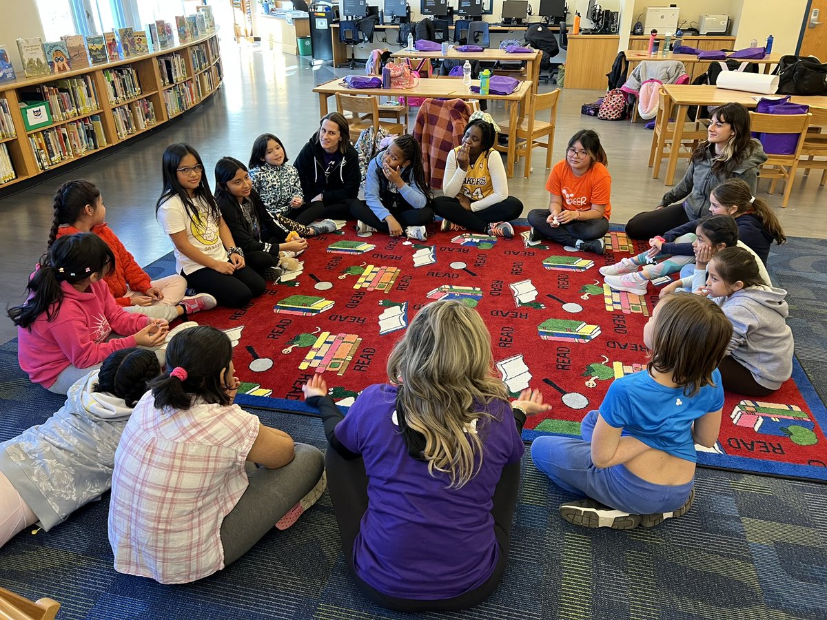 LinneaTweets's tweet photo. So excited for our @postroadschool Girls on the Run Spring Season, which started this week! We have a great group of girls training to run the @girlsontherunhv 5K this June! @PRlibrarylady @MsFarella @MrsGonz47933232 @DrJosephRicca #PRStrong #WPProud https://t.co/Xp5ZIWNHaf