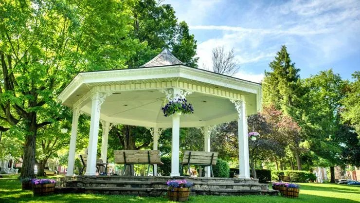 Read about plans for new hotel and townhouse development that are part of $10 million grant for Clinton and Kirkland. bit.ly/3lmJ6PW 

<a href="/ClintonCCNY/">Clinton Chamber NY</a> #DRI #MohawkValley #NewYork