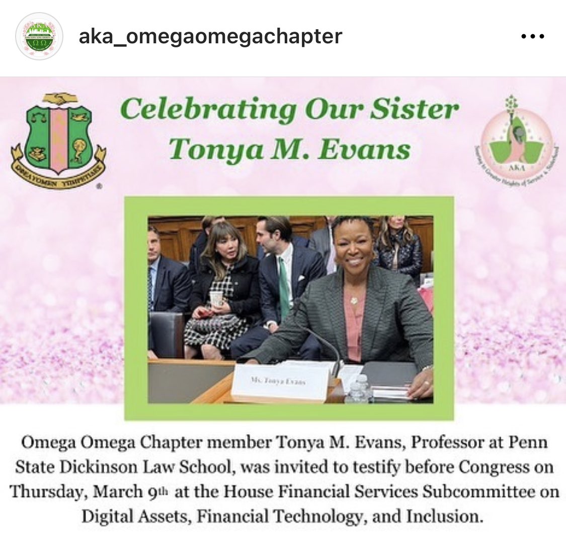 IPProfEvans's tweet photo. Thank you for your sisterly support, always! Grateful to have my golden Sister mother and Omega Omega chapter member, Susan Evans @suebeewrites by my side, as well.
#๐๐ #aka1908 #omegaomega @akasorority1908 @aka_omegaomega https://t.co/braZiEKfep