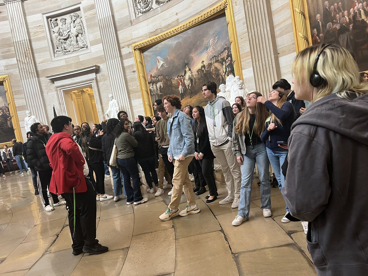 DougZywiol's tweet photo. A wonderful day in DC with students!

110 kids on the Metro ✅ 
Capitol Tour ✅ 
Met Congressman @RepDonBeyer ✅ 
Supreme Court ✅
Library of Congress ✅ 

#HawkPride https://t.co/yT82c1eBp3