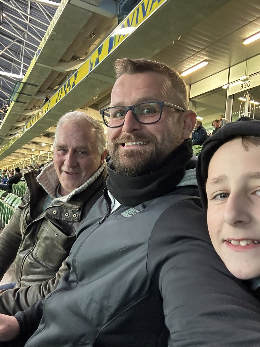 DubRedSox's tweet photo. #COYBIG https://t.co/vbtUYzvfKz
