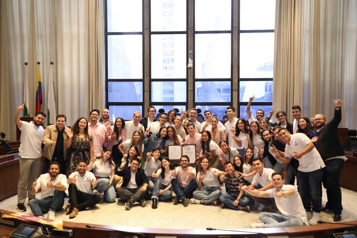 simonperezlon's tweet photo. 👏Reconocemos el papel transformador que ha tenido la representación estudiantil en la Universidad @EAFIT. https://t.co/OILVxwtogH