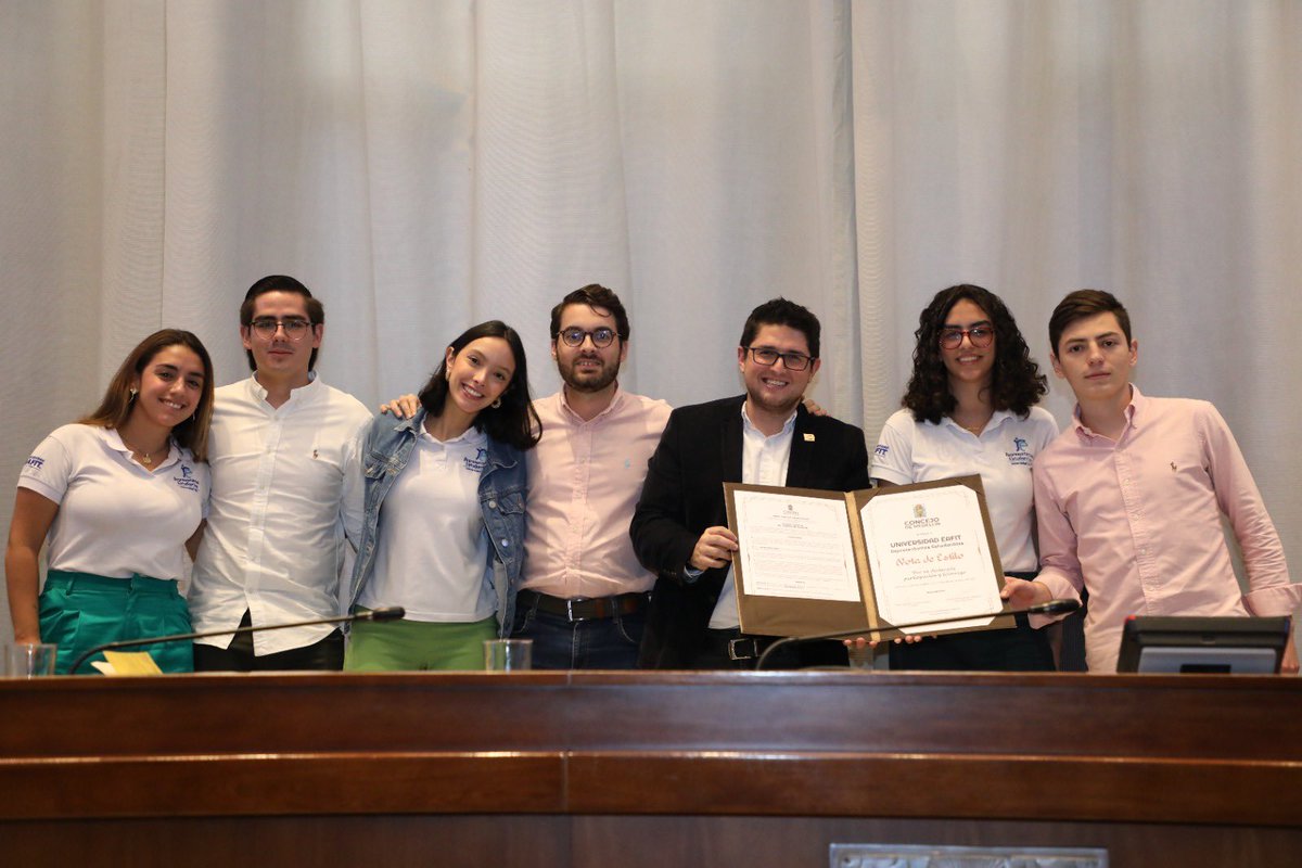 simonperezlon's tweet photo. 👏Reconocemos el papel transformador que ha tenido la representación estudiantil en la Universidad @EAFIT. https://t.co/OILVxwtogH
