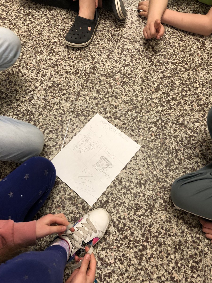 Mrs.Irvine’s Grade 5 Health class is brainstorming commercial ideas for their Healthy Eating projects. Applying their nutrient research and understanding of the #canadafoodguide Can’t wait to see the finished products! <a href="/opheacanada/">Ophea</a> <a href="/KPRHealthActive/">Healthy & Active in KPR</a>