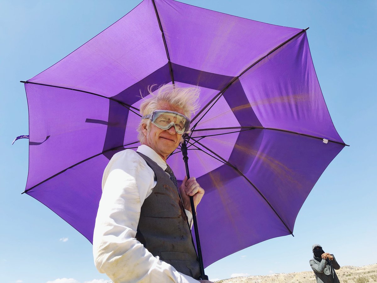 strangerwriters's tweet image. Remembered! Happy birthday Matthew!!! 🎉🎉🎉🎉