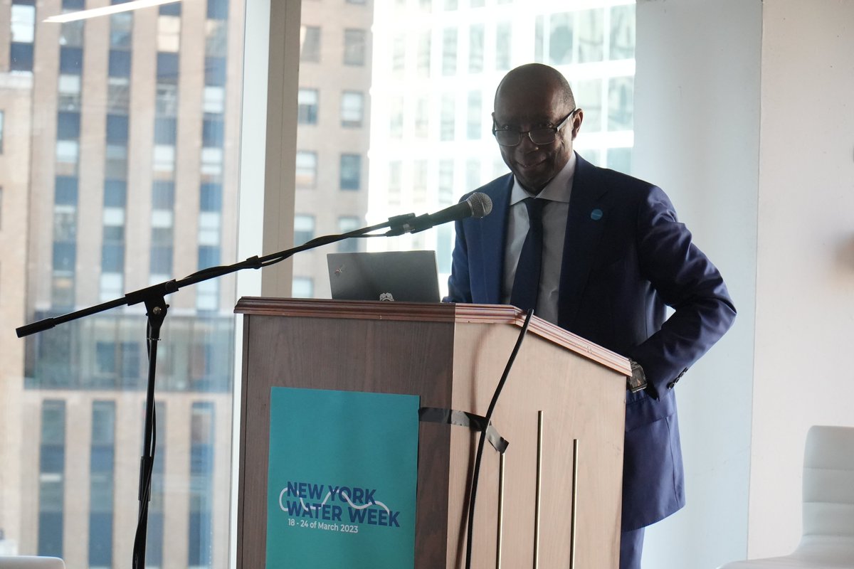 Sylvester Turner tweet media