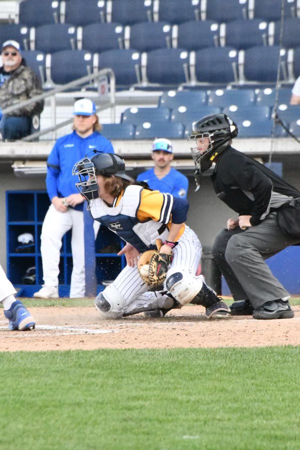 Tucker Snyder tweet media