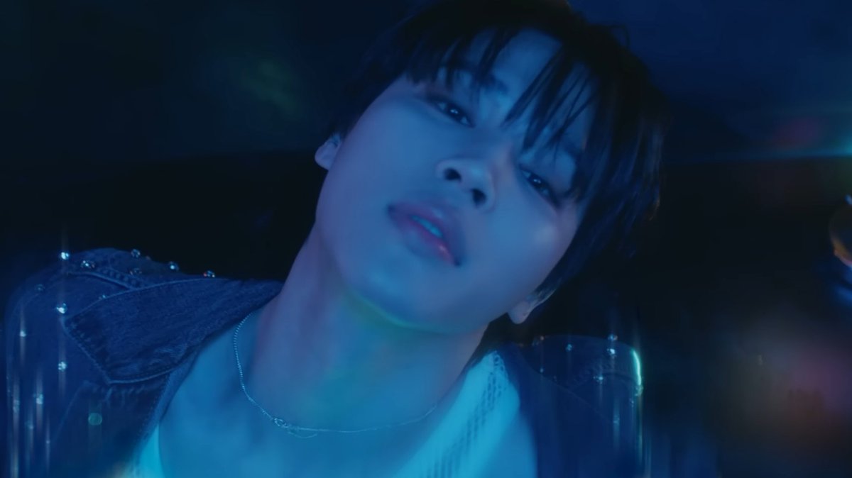 cherryminiew's tweet photo. DIFUNDAN LAS METAS DE LIKE CRAZY, LA SOTY ESTA CADA VEZ ESTÁ MÁS CERCA!! 

#LikeCrazy_Is_Coming
LIKE CRAZY MV TEASER
#Jimin_FACE_Is_Coming
PARK JIMIN FACE ALBUM D2
#LikeCrazy_MVTeaser https://t.co/F8foNpG5On