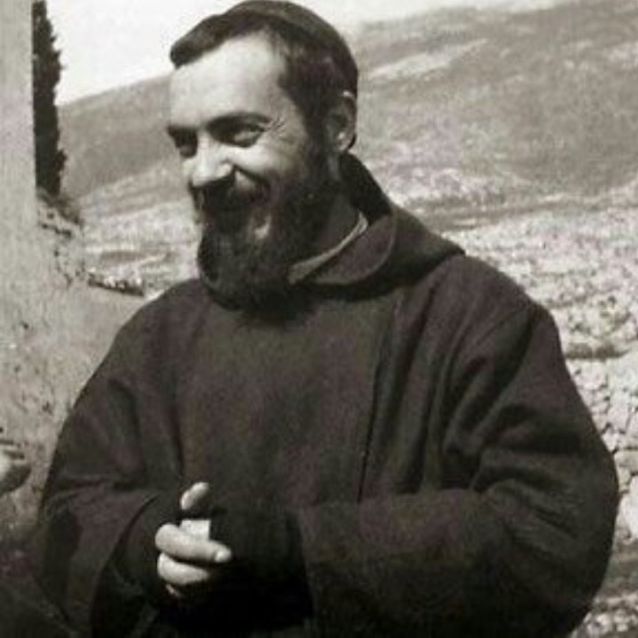 PadrepioSaint's tweet photo. Saint Padre Pio, pray for us!! https://t.co/chWYWwl6Iq