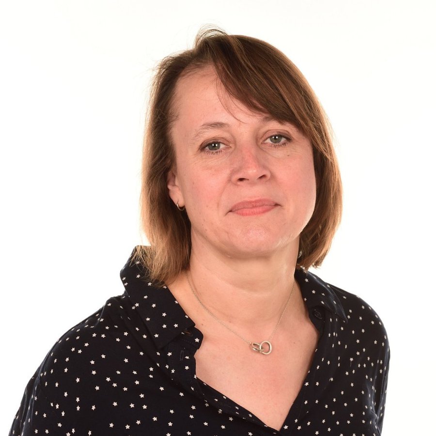 Royal Surrey Chief Executive, Louise Stead, has been ranked among the best in England in the Health Service Journal’s prestigious ‘top 50’ list of pre-eminent NHS Trust leaders 👏

Read more about our Chief Executive: bit.ly/3JYBNr6