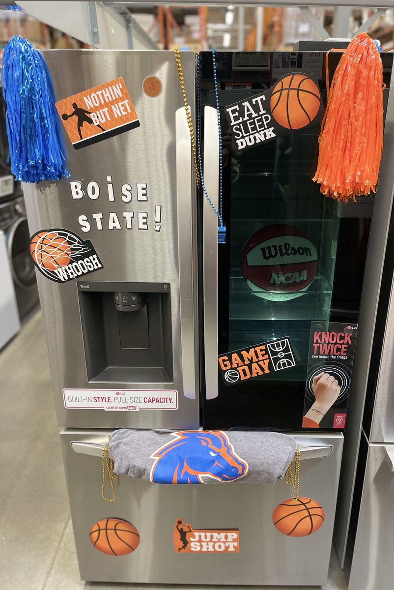 LG_AH_Portland's tweet photo. Thanks to @Homedepot #4004 for your support with #MarchMadMax #LGREFRIGERATION #LGKITCHEN @LGVerlinMoore @LGHAFresno https://t.co/Q9cbA2Tmb4
