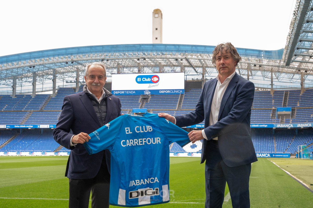 RCDeportivo's tweet photo. El Club Carrefour, novo colaborador do RC Deportivo https://t.co/t7rxxzMdL8 https://t.co/yoEI6MFc9A