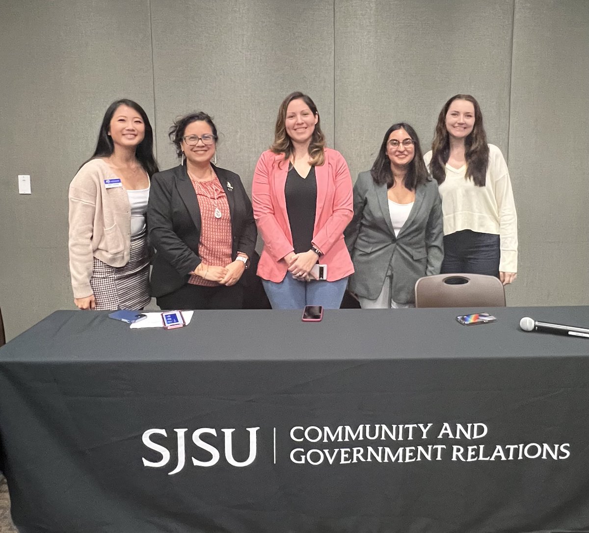 SJSU's tweet photo. In honor of #WomensHistoryMonth, #SJSU's Community and Gov Relations, @IpaceSjsu, and @PSA_SJSU hosted an event highlighting women in public service with representatives from the offices of @SenAlexPadilla, @RepRoKhanna and @SupEllenberg. 

Thank you for inspiring our students! https://t.co/dYubmnaLil