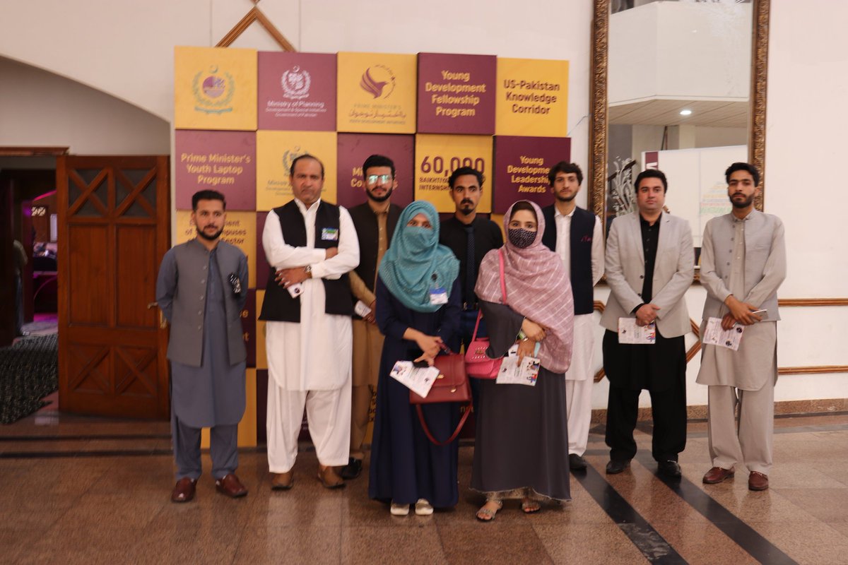 UOM_LowerDir_KP's tweet photo. #UniversityofMalakand 
Oath taking ceremony of YPDC organized by Ministry of PD &amp; SI in collaboration with HEC at Jinnah Convention Center,Islamabad. Prof Ahsan Iqbal took oath from the YPDC chapters across Pakistan. Many Congratulations to YPDC, UoM Chapter.
@YPDC_PK @YPDC_MKD https://t.co/Ff65zh7Jgj
