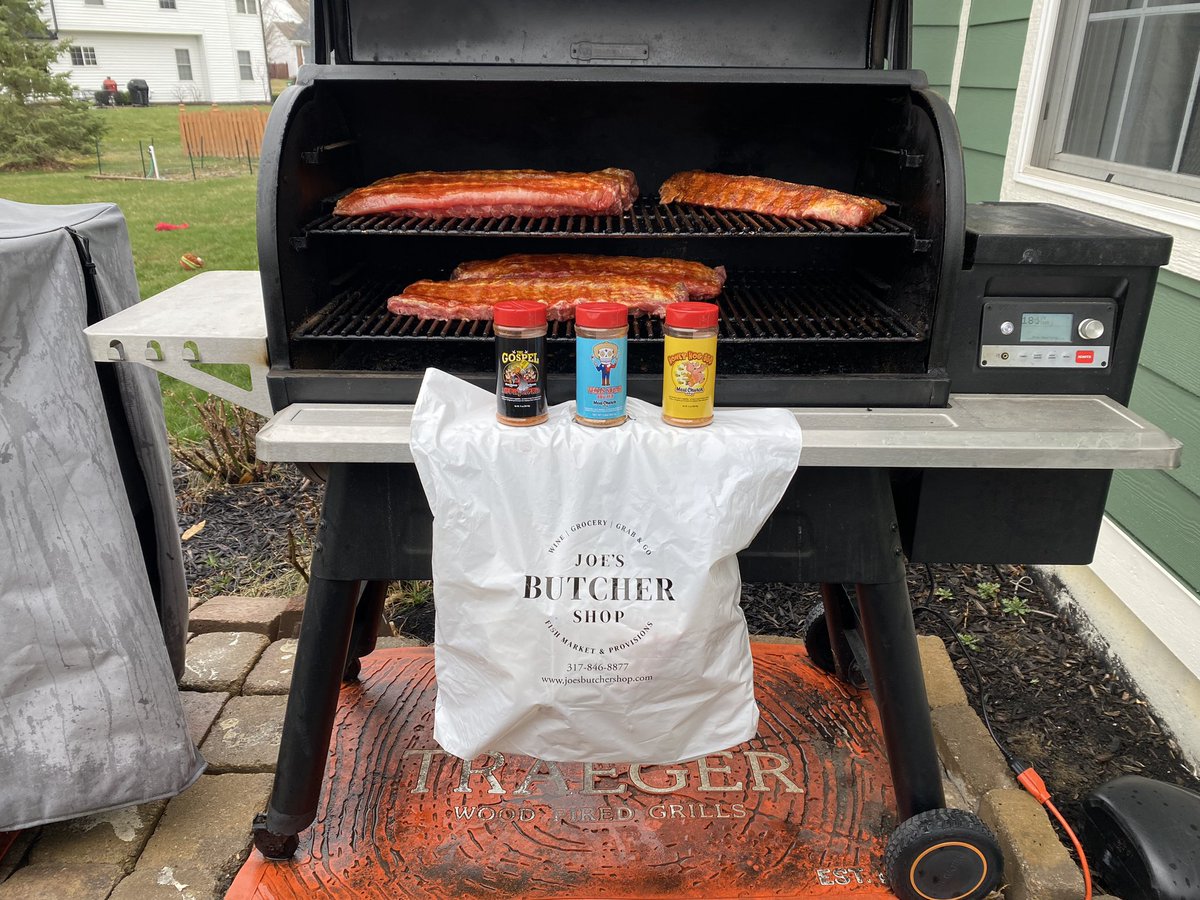 Ribs are on for tomorrow’s #gchsstudentchoiceday <a href="/GuerinCatholic/">Guerin Catholic H.S.</a> <a href="/jbuckner14/">Jeff Buckner</a> Big thanks to <a href="/joesbutchershop/">Joe's Butcher Shop</a> for helping with the great meat! <a href="/MeatChurch/">Meat Church ™</a> <a href="/TraegerGrills/">Traeger Grills</a> <a href="/traegerrecipes/">Traeger Recipes</a> SaintsBbq doing it again!