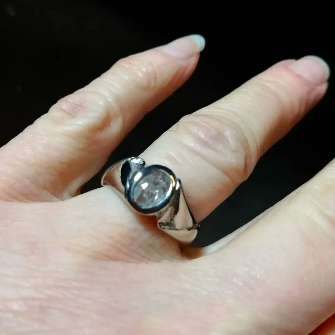 rorydignam's tweet photo. IMPORTANT: hope some one can please help.

My partner Sara Di has lost her engagement ring on the Saturday night the 4th of March at Xico 143 Baggot Street Lower, Dublin 

Could you please share this post  it with mean so much to us if we can get it back 🙏 https://t.co/ZuIPfAgXUN