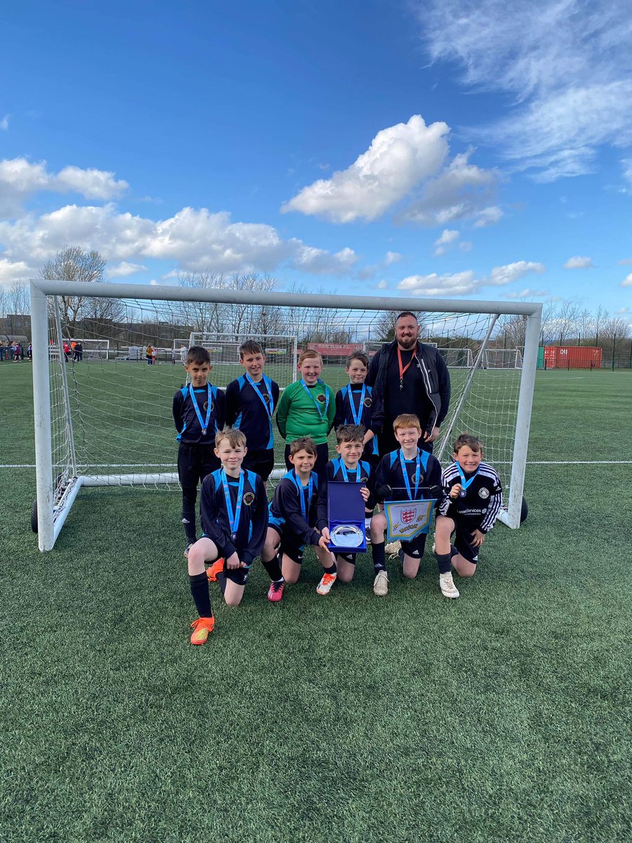 Sutterton CE Primary & Swineshead CE Primary (@suttshprimary) on Twitter photo <a href="/bostonunitedCF/">BUFC Community Foundation</a> <a href="/SchoolsFootball/">English Schools' Football Association</a> <a href="/JustFootballUK/">SchoolsFootball.com</a> <a href="/bostonssp/">Boston School Sport</a> Your Midlands CHAMPIONS .Well done to Sutterton Fourfields football team who remained unbeaten to win the English small schools finals in Birmingham. They will now go on to represent East Mids in the National finals 👏🏻 <a href="/bostonunitedCF/">BUFC Community Foundation</a> <a href="/SchoolsFootball/">English Schools' Football Association</a> <a href="/JustFootballUK/">SchoolsFootball.com</a> <a href="/bostonssp/">Boston School Sport</a> Your Midlands CHAMPIONS .Well done to Sutterton Fourfields football team who remained unbeaten to win the English small schools finals in Birmingham. They will now go on to represent East Mids in the National finals 👏🏻