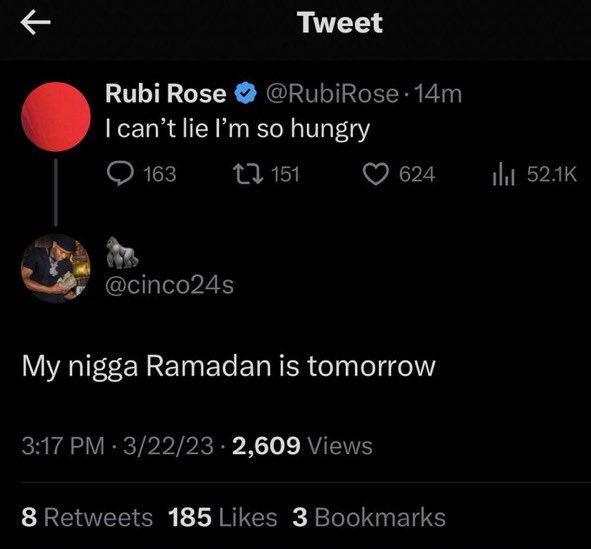 ayeejuju's tweet photo. why she tryna play it off 😭😭😭 https://t.co/vjvfrdhzXl