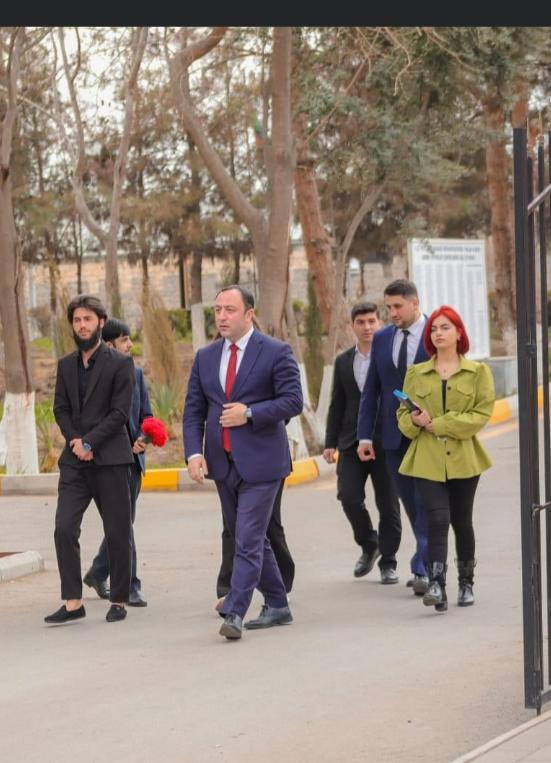 AzYuks's tweet photo. Bu gün Azərbaycan Yüksəliş Partiyası Gənclər Təşkilatının ilk yerli təşkilatı Bərdə şəhərində quruldu. 
AY partiya GT-nın Bərdə Təşkilatının sədri Əli Əzizli, sədr müavinləri isə Məhəmməd İsmayılov və Zərnişan Qənbərli seçildilər.

Hər bir gəncimizə uğurlar diləyirik. https://t.co/RVwhAs5DQO
