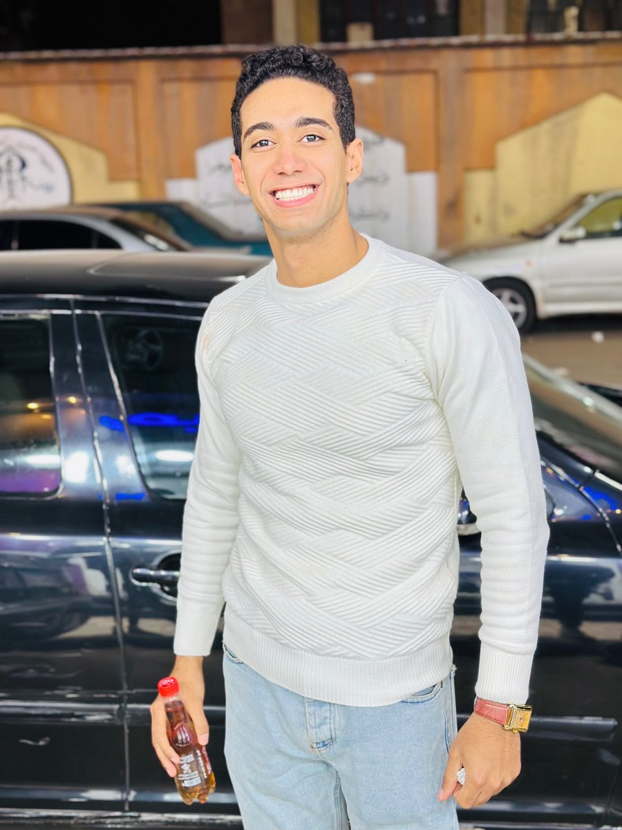 ahmedbaset100's tweet photo. 😃🤍 https://t.co/pB6TkOWvD7