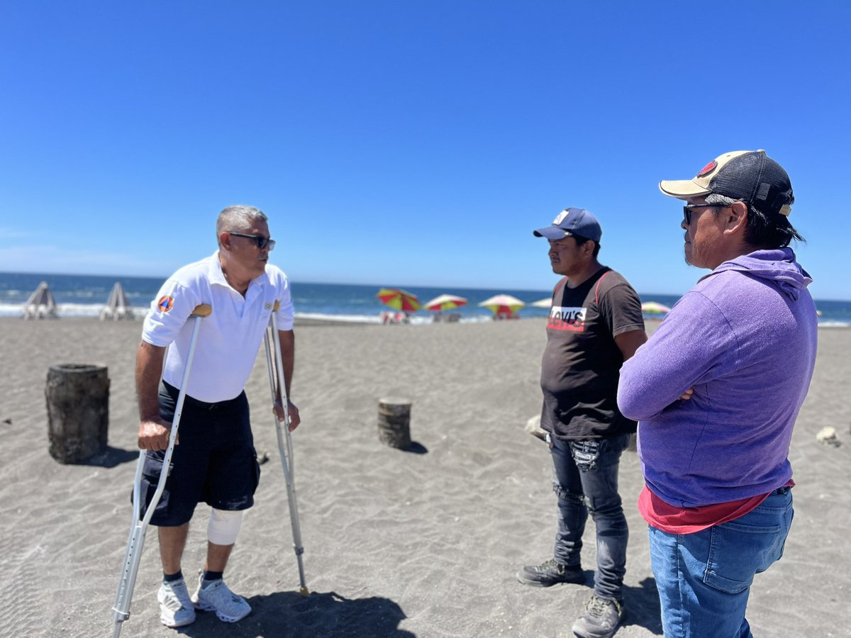 amoran_mora's tweet photo. ❌ Desde #Colima, Araceli González mamá de Manuel dice que no ha recibido ni una llamada de @Gob_Puebla @SergioSalomonC, menos de @juliomiguelhg quien sólo apoyó a sus paisanos de #Coxcatlan el mes pasado, muertos en #Caborca 
Al momento solo son apoyados por @PC_Colima https://t.co/9FkEGzj2y8