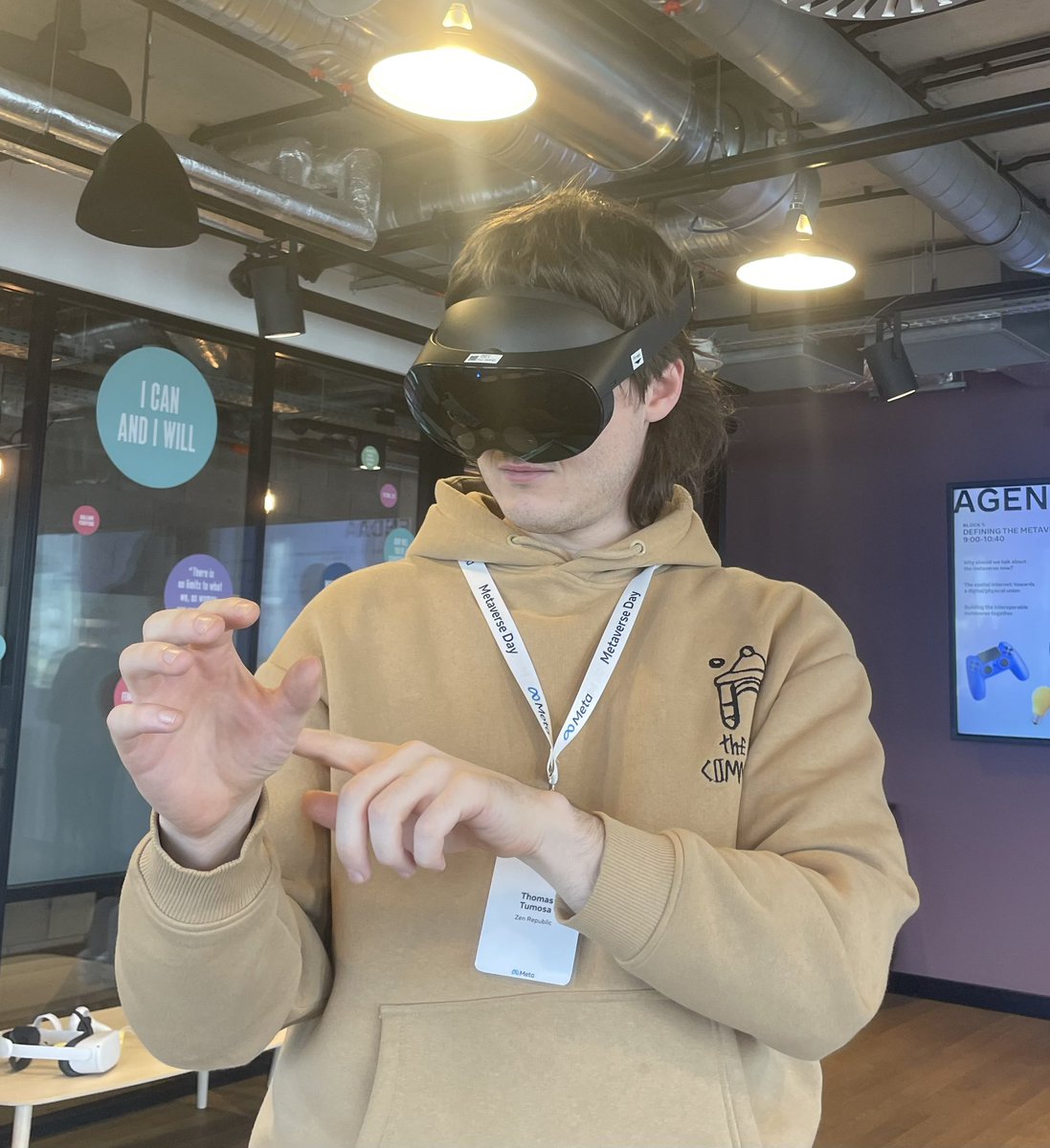 thomukas1's tweet photo. The #metaverseday is over, and the highlight (apart from my appearance on panel) was testing out Meta Quest Pro.
Hand/general tracking and Mixed reality are awesome. I can see how it's already useful for business meetings, but still feels like a demo for a next-gen headset. https://t.co/FjYgChtduY