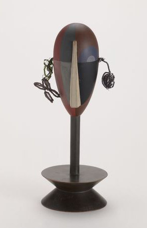 STaeuberArp's tweet photo. Dada Head, 1920 #dada #sophietaeuberarp https://t.co/phlCdiKSUQ https://t.co/RxLMTkYEoC