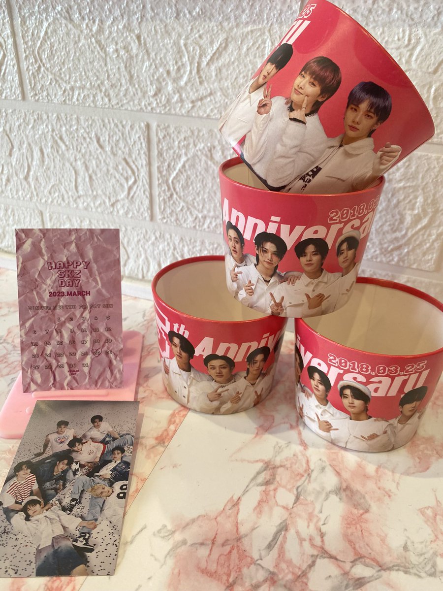 PinkjackCafe tweet media