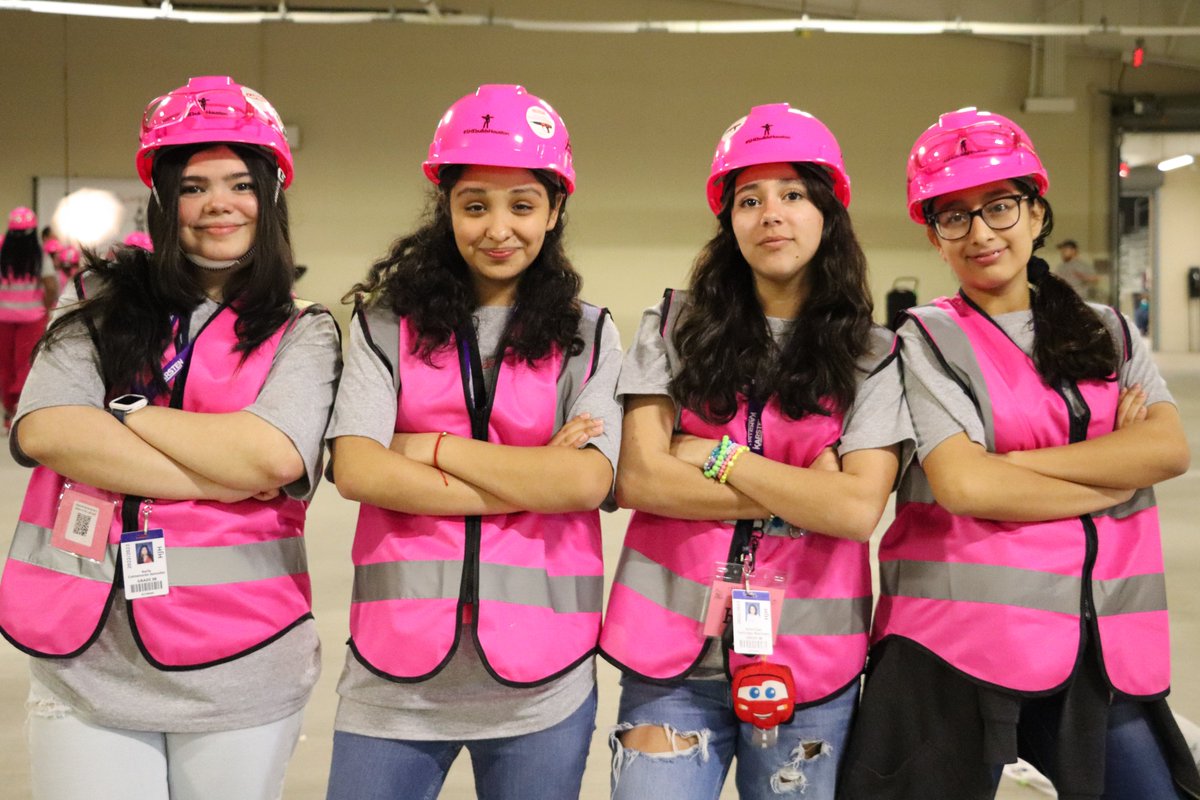 katyisd's tweet photo. Yesterday, over 1,700 Katy ISD students attended #SHEbuildsHouston, a special event aimed at introducing young women to the many career opportunities available in the construction industry. For more photos and to learn more, visit: https://t.co/xPqxL7TFtg https://t.co/myehgwyMnP