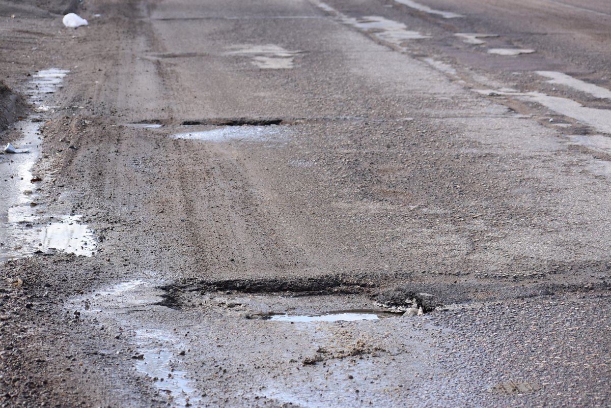 SiouxCenterIA's tweet photo. Good news: Emergency repairs are planned later this spring for parts of Highway 75! The @iowadot is planning a repair project for areas from 8th Street S to 15th Street N that will involve milling and resurfacing some of the rough pavement. https://t.co/uOmlQgEWCJ https://t.co/eGxqICPRlI