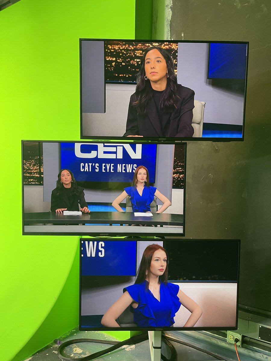 LilianaSotoAZ's tweet photo. @uazjschool Cat’s Eye News auditions 📺 thank you @azpublicmedia for letting us use your studio 🙏🏽 https://t.co/j3VH2K5SF0