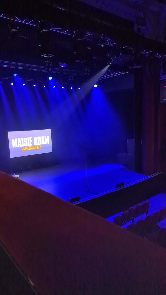 M_H88's tweet photo. Little free show tonight. Thanks Bro ❤️ #ReallyCreativeMedia @MaisieAdam https://t.co/CHmOELA8mH