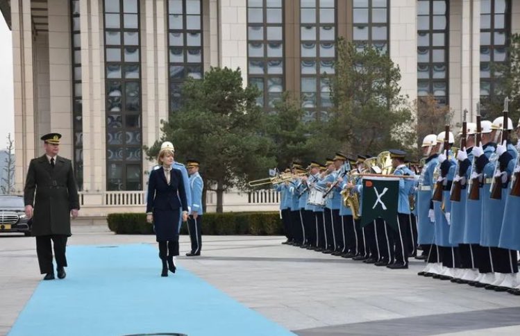 ingiltereyorum's tweet photo. Birleşik Krallık Türkiye Büyükelçisi Jill Moris, bugün Cumhurbaşkanı Recep Tayyip Erdoğan’a güven mektubunu sunarak görevine resmen başladı. https://t.co/IB2lqQ1gqk