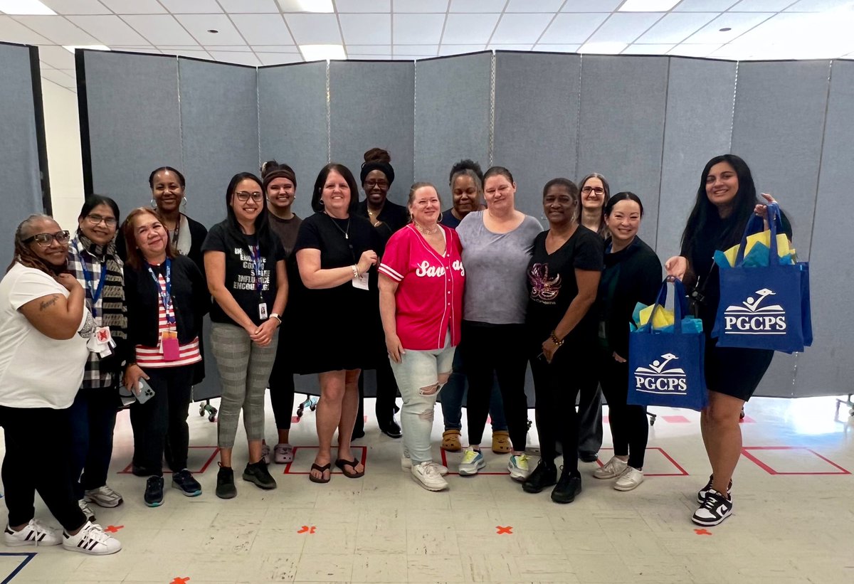 myeatingproject's tweet photo. Shout out to the @pgcps #recruitment office. Swag bag giveaways for our exceptional teachers in honor of women’s history month. #teachwithus #onepgcps https://t.co/SOByXTbfzt