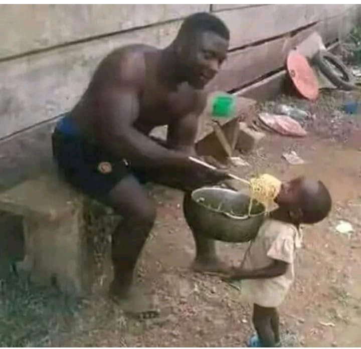 N A N R E T tweet media