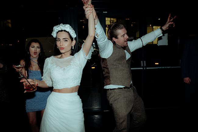 sbdjservices's tweet photo. ꜱᴏᴍᴇ ᴅᴀʏ ʏᴏᴜ ᴡɪʟʟ ꜰɪɴᴅ ᴍᴇ..

I love it when I discover photos from past weddings - especially when they’re this cool ⚡️ 

Check out the blog:
https://t.co/bL0tccidWt

#wedding #weddingphotography #weddingreception https://t.co/pM3RHjgjAz