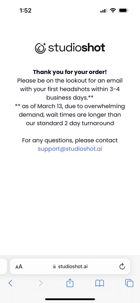 AI headshot company charges $30 to share photos with me in 3 to 4 days.

Meanwhile… soona does free headshots delivered the next day. soona.co/headshots-for-…

😽