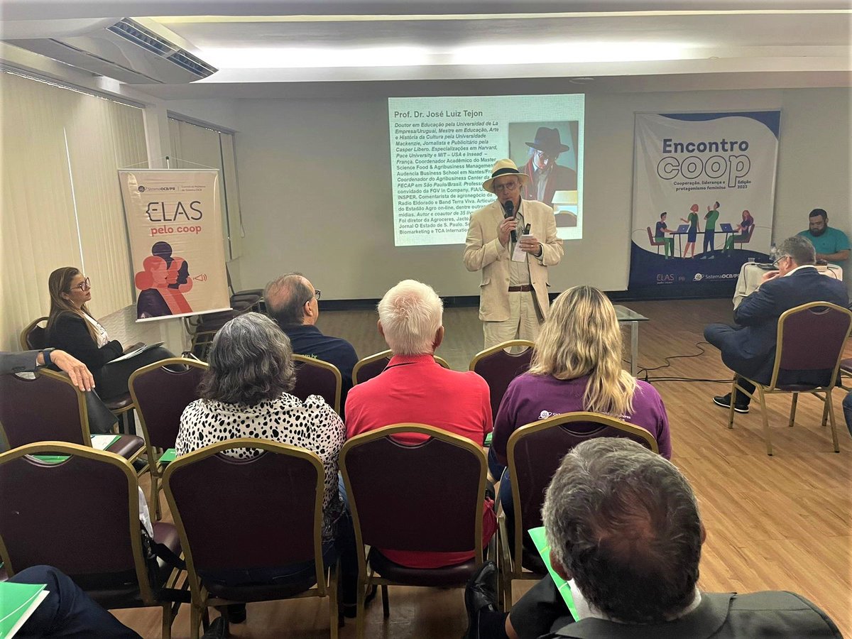 SistemaOCB_PB's tweet image. "Sem cooperação, não tem evolução. Quem coopera, lidera." A frase é do conferencista José Luiz Tejon, principal palestrante do Encontro Coop, realizado ontem (21) pelo Sistema OCB/PB, em Campina Grande. paraibacooperativo.com.br/2023/03/quem_c…