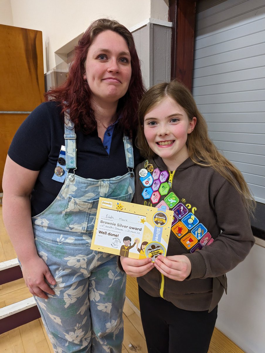 sheilam47132051's tweet photo. Eilidh achieved her silver award tonight at Brownies 🩶🎉
@WoodheadPrimary 
@10thHamilton https://t.co/xdcNbm62ZP