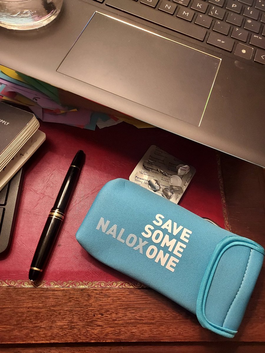 Take home naloxone from @SuzanneSFAD Going straight in the bag. Updating my previous kit . 

Would recommend it for all street photographers.

Thanks very much