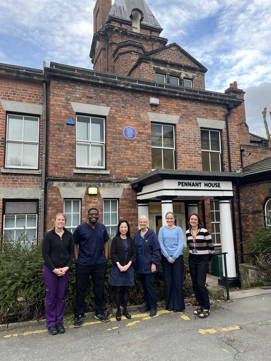 Medical Team on our Frailty #virtualward today - @VFWPAJen, Hosea (C Fellow), Sharon (ANP), Victoria (GPwSI) supported by Lesley our secretary. We also have nurses, therapy, social care &amp; HCA supporting the service. Growing our team, keeping older people out of hospital 😃