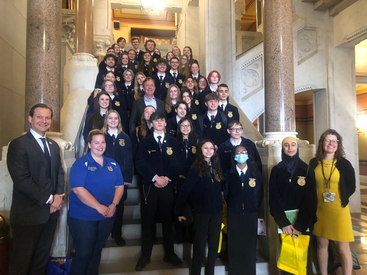 CTDEEPNews's tweet photo. Commissioner @kscharfdykes joined Commissioner @bryanhurlburt and the #CTFFA at CT Ag Day this morning! https://t.co/rOFPNWoRdA