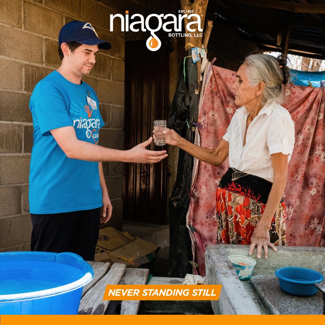 In honor of #WorldWaterDay check out this throwback with lasting change. @Niagara_cares partnered with <a href="/GWBUW/">GlobalWaterBrigades</a> so 40 Team Members could help villagers in El Jiote, Honduras gain access to "safe drinking water". 

youtu.be/TPt8KYn9_CA